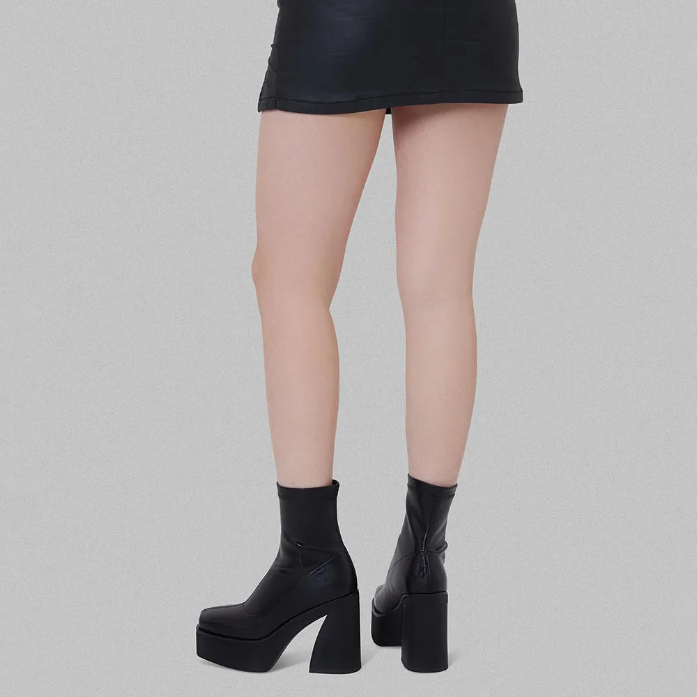 DoraTasia Fashion Charming Gothic Square Toe Shaped Heel Female Ankle Boots Concise Comfort Life Party Christmas Women's Boots