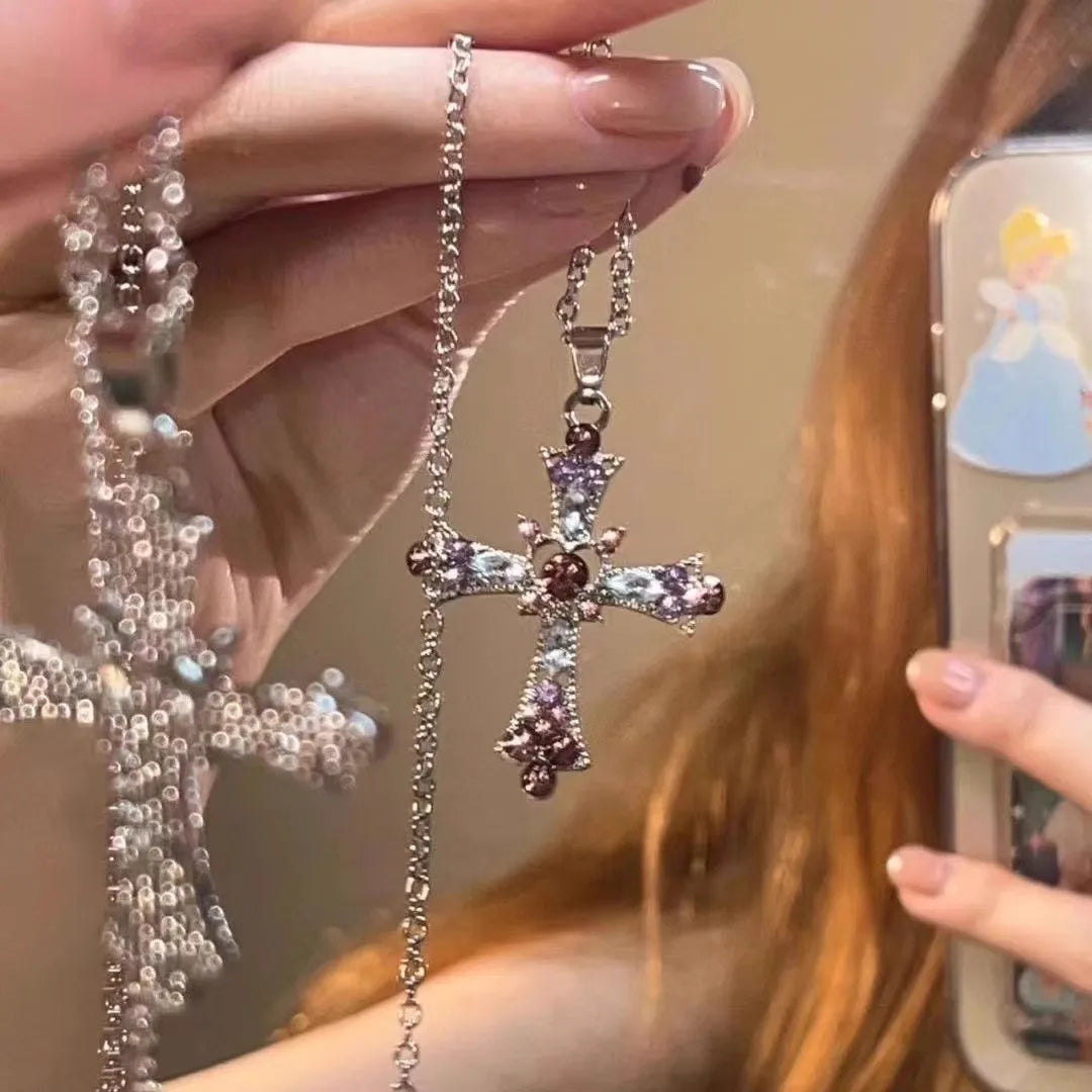 ✨ Luxe Gothic Zircon Cross Pendant Necklace – Y2K Aesthetic Punk Statement Jewelry (Unisex)