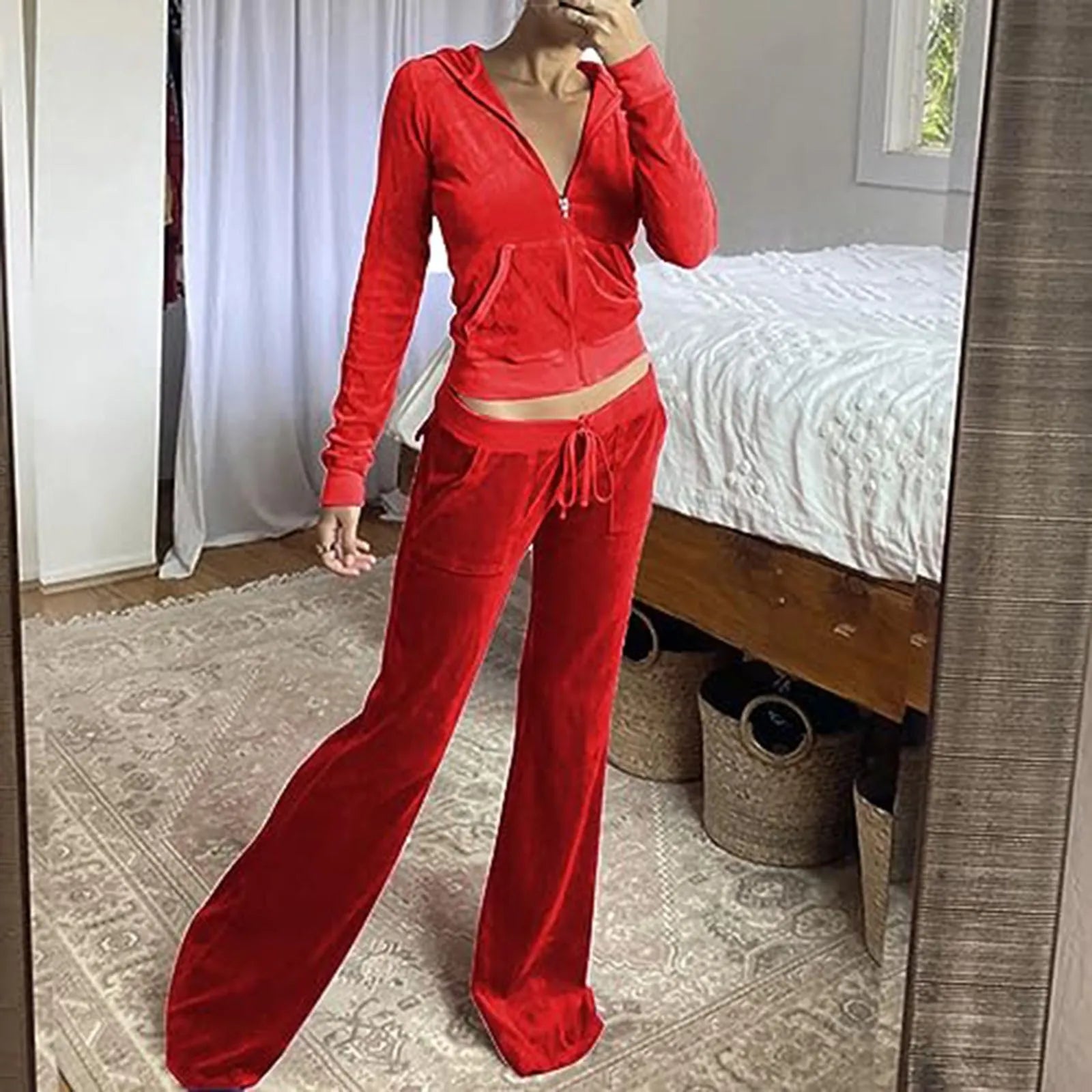 Velour Velvet Two-Piece Tracksuit for Women – Slim Fit Zip-Up Hoodie & Sweatpants Set, Casual Luxe Loungewear Outfit