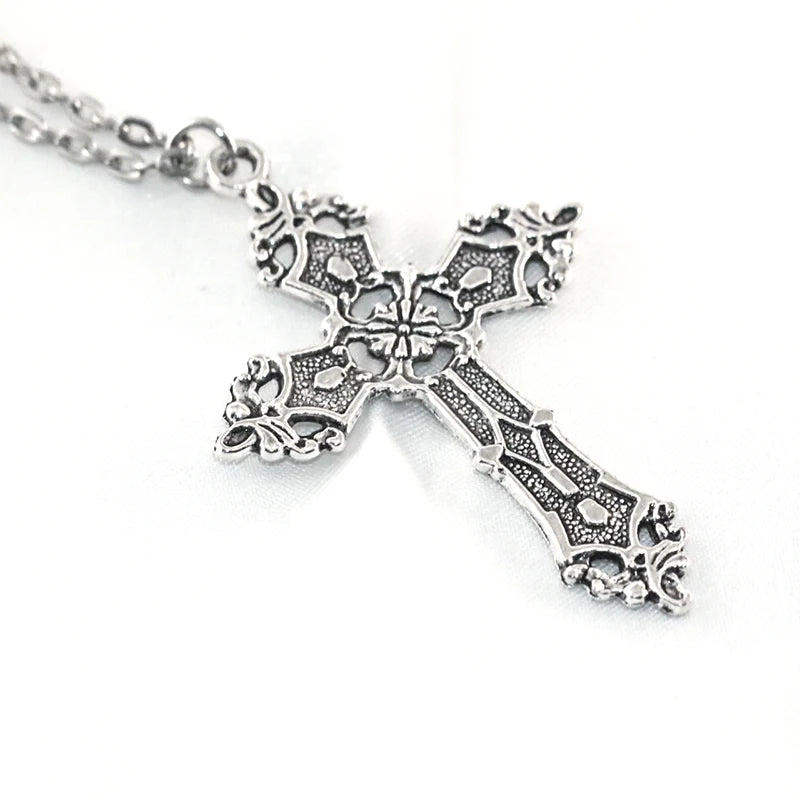 Vintage Gothic Zircon Cross Necklace – Y2K Inspired Unisex Pendant for Men & Women