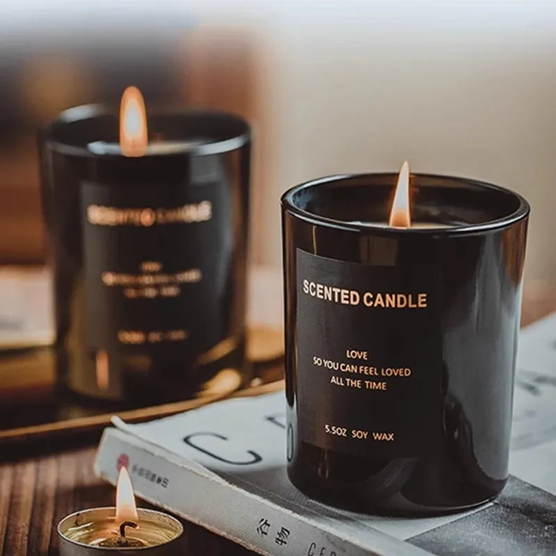 Classic black cup aromatherapy candle, multiple fragrances, 180g candle can burn for about 50 hours.